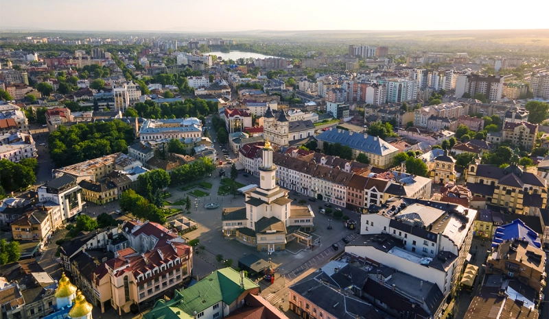 Знакомства Ивано-Франковск - люди, общение и реальные встречи